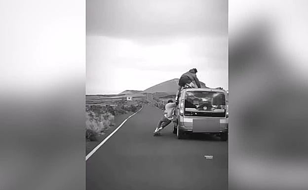 Grabados cuando conducían de forma temeraria en Lanzarote